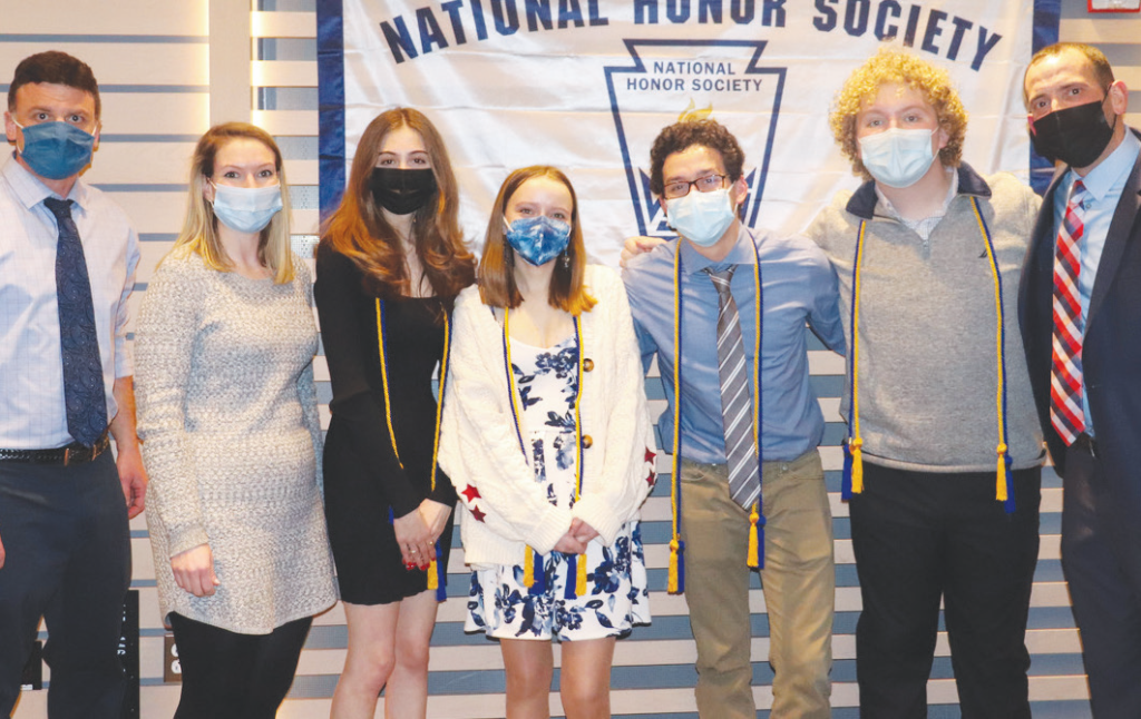 WHS Class of ‘22 Members Inducted Into National Honor Society ...